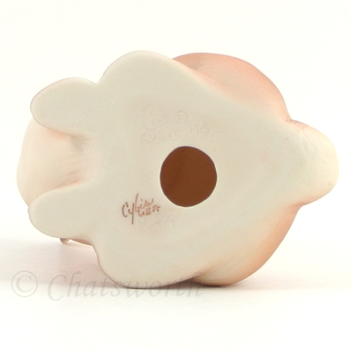 brown Snowflake underside