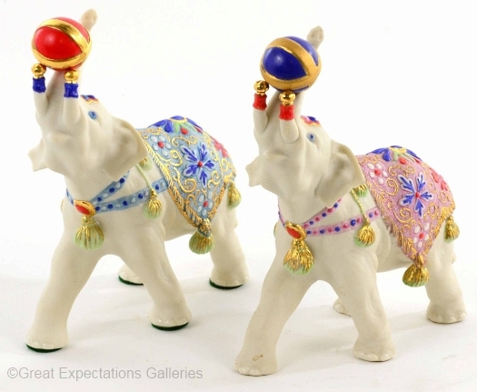 CIRCUS ELEPHANT ALEXANDER by Cybis in regular and special coloration View A