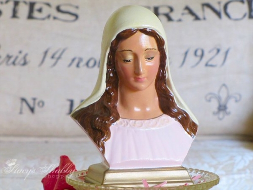 h07-holland-mold-madonna