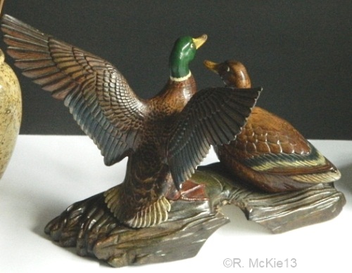 h29b-holland-mold-duck-pair-lamp-base