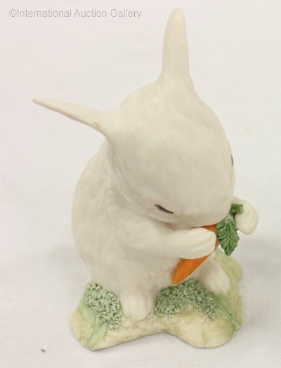 BUNNY PAT A CAKE IN WHITE WITH CARROT by Cybis view 1