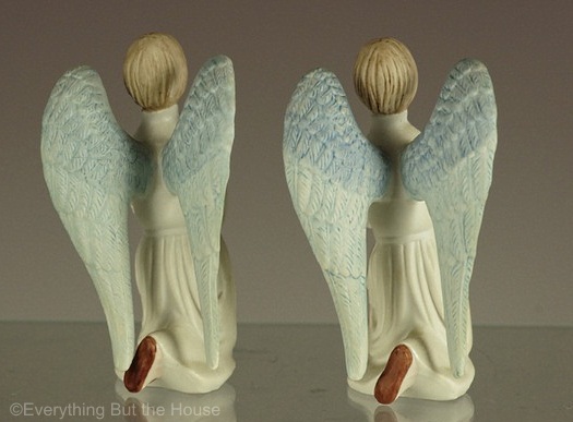 kneeling-angels-in-color-view-2