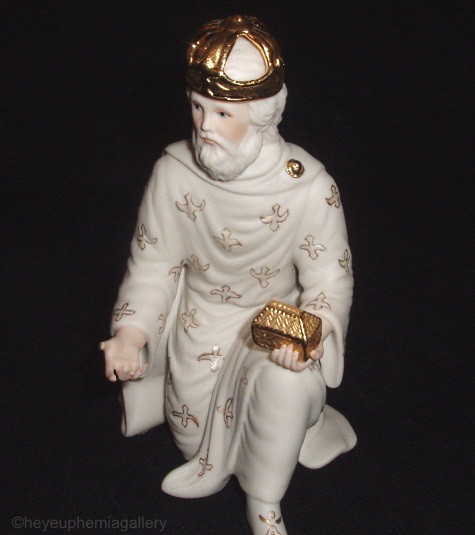 MELCHIOR in white with gold by Cybis