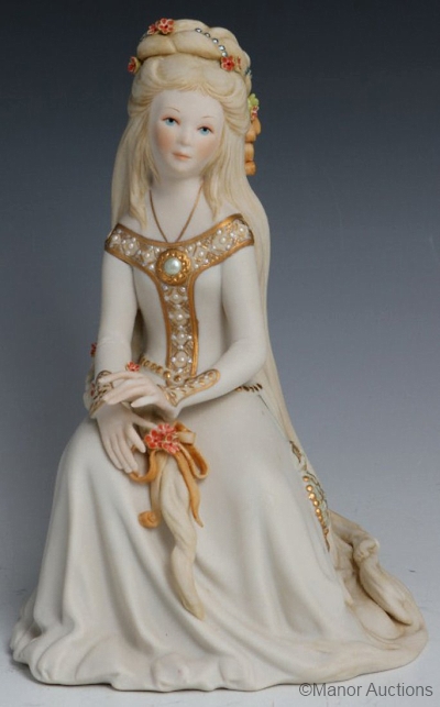 RAPUNZEL in apricot by Cybis