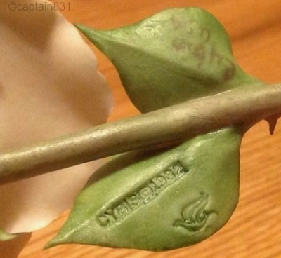 single-pink-rose-stem-backstamp