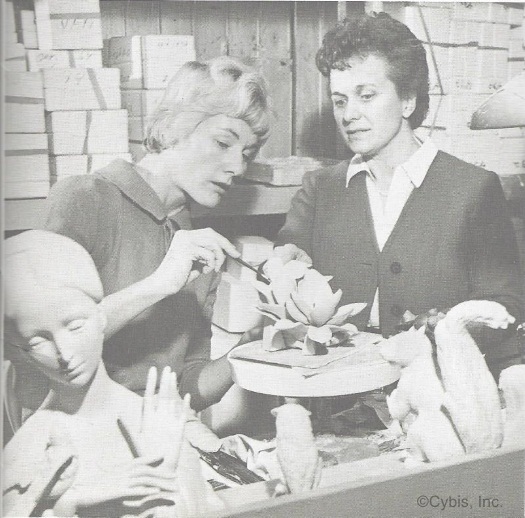 artists Marylin Chorlton and Lynn Klockner at 314 Church St