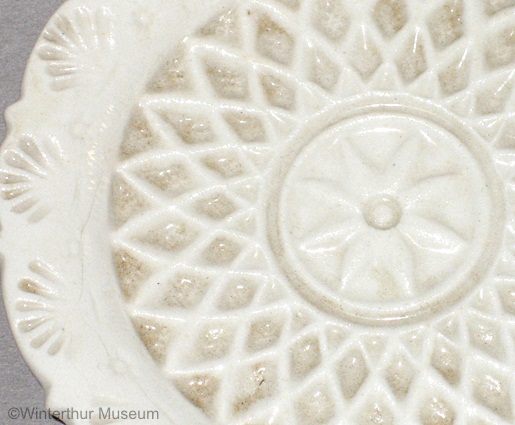 Flower Lace and Wheat cup plate detail