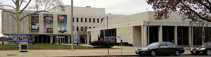 The New Jersey State Museum’s Collection of&nbsp;Cybis